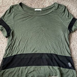 Super soft crop airy shirt